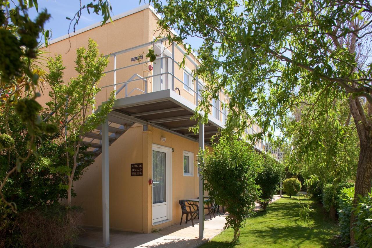 Top Motel Istres Εξωτερικό φωτογραφία